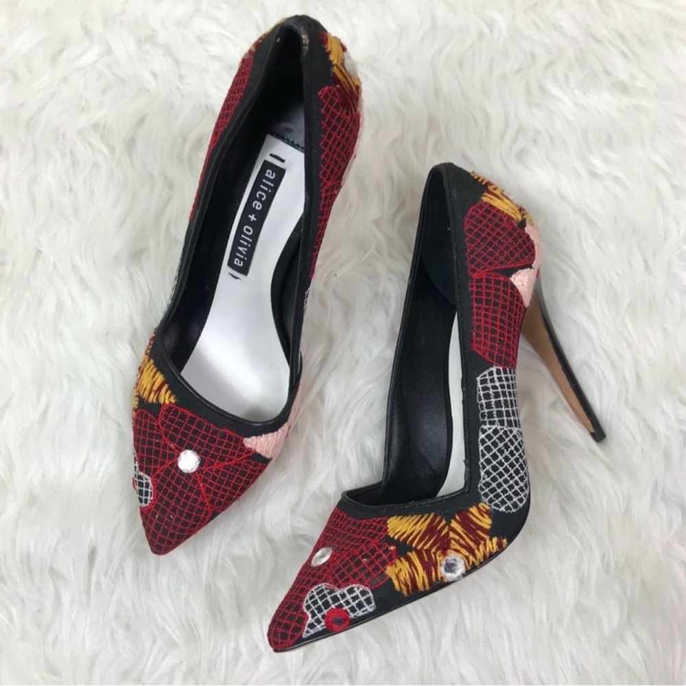 Alice + Olivia embroidered pointy heels